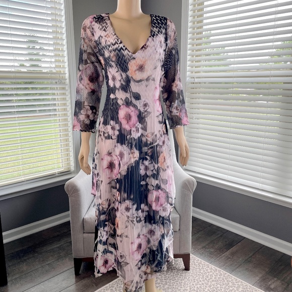 NEW Komarov Floral Print Chiffon Overlay Handkerchief Hem Dress, L - Picture 4 of 13